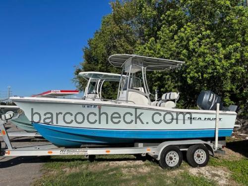 Sea Hunt Triton 212 ficha tecnica